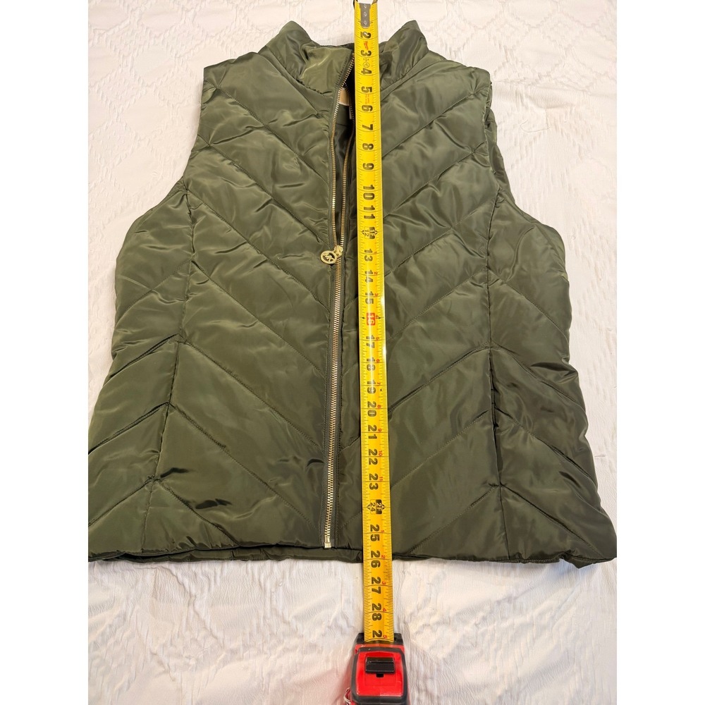 Michael Kors Women's Olive Green Chevron Quilted Puffer Vest Mock Neck Large Y2K - Picture 6 of 6